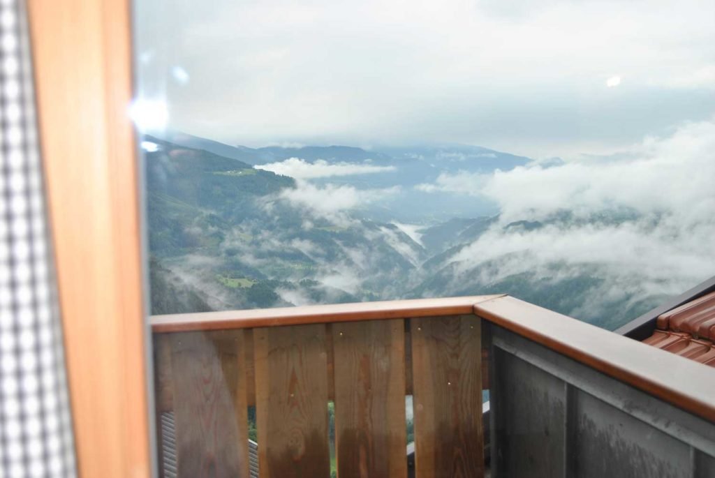 Ferienwohnung-Almstadel-Galtinerhof-Südtirol-Aussicht-1024x685