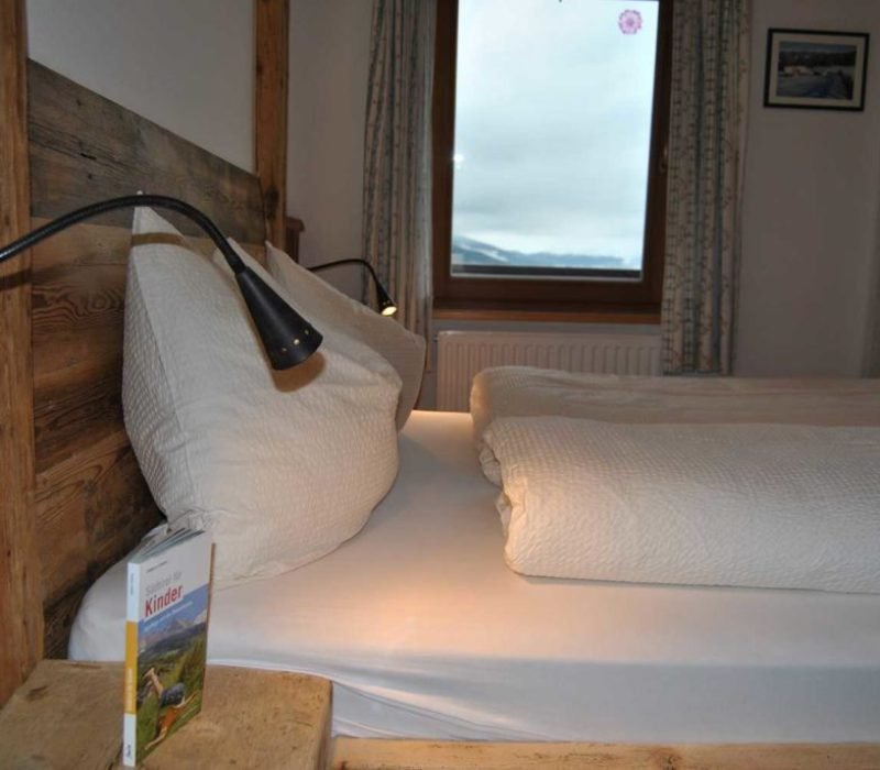 Ferienwohnung-Almstadel-Galtinerhof-Südtirol-1-1-1024x685